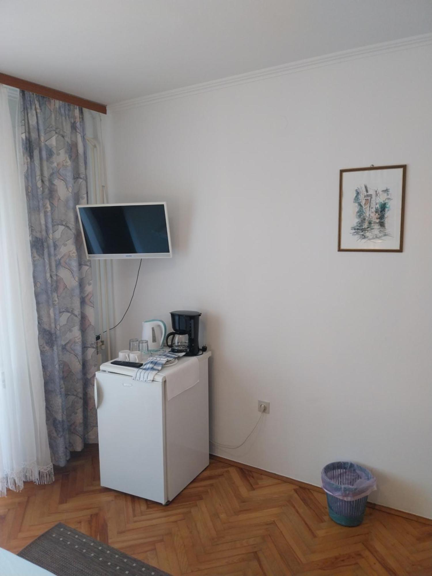 Ljubica Apartments And Rooms ซูเปทาร์สกา ดรากา ภายนอก รูปภาพ