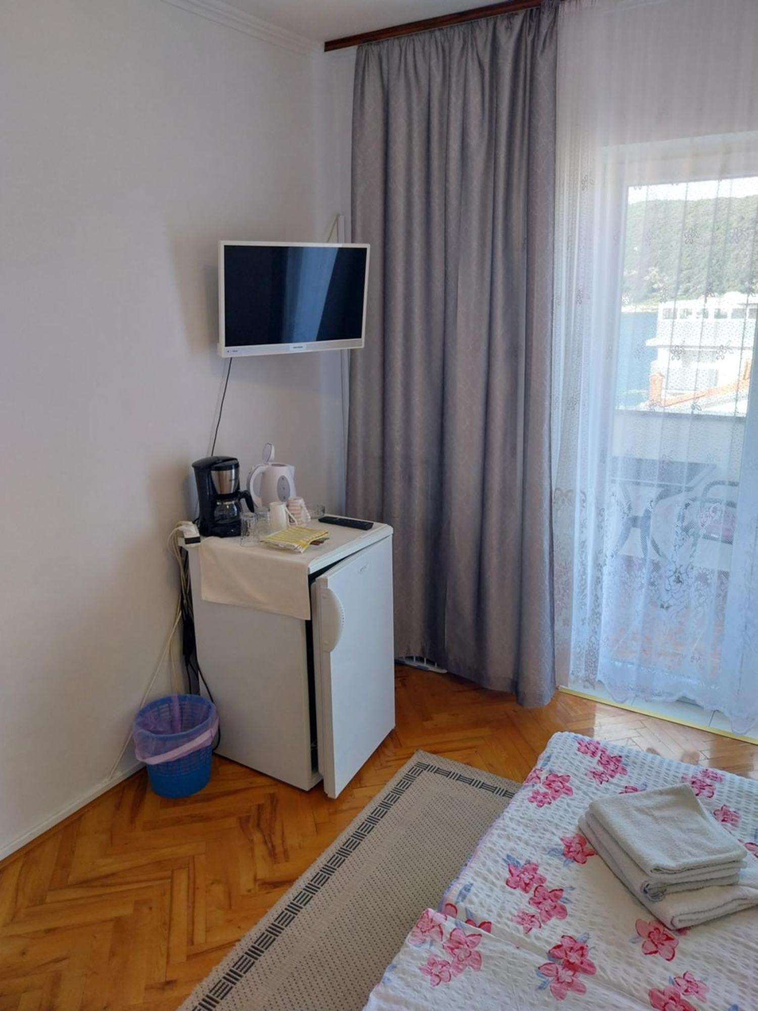 Ljubica Apartments And Rooms ซูเปทาร์สกา ดรากา ภายนอก รูปภาพ