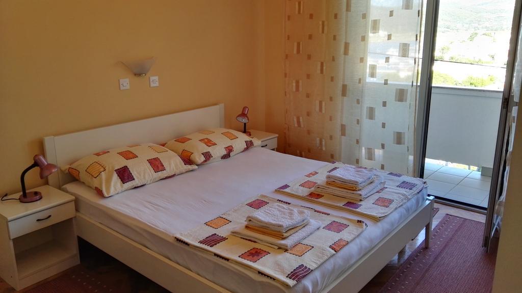 Ljubica Apartments And Rooms ซูเปทาร์สกา ดรากา ภายนอก รูปภาพ